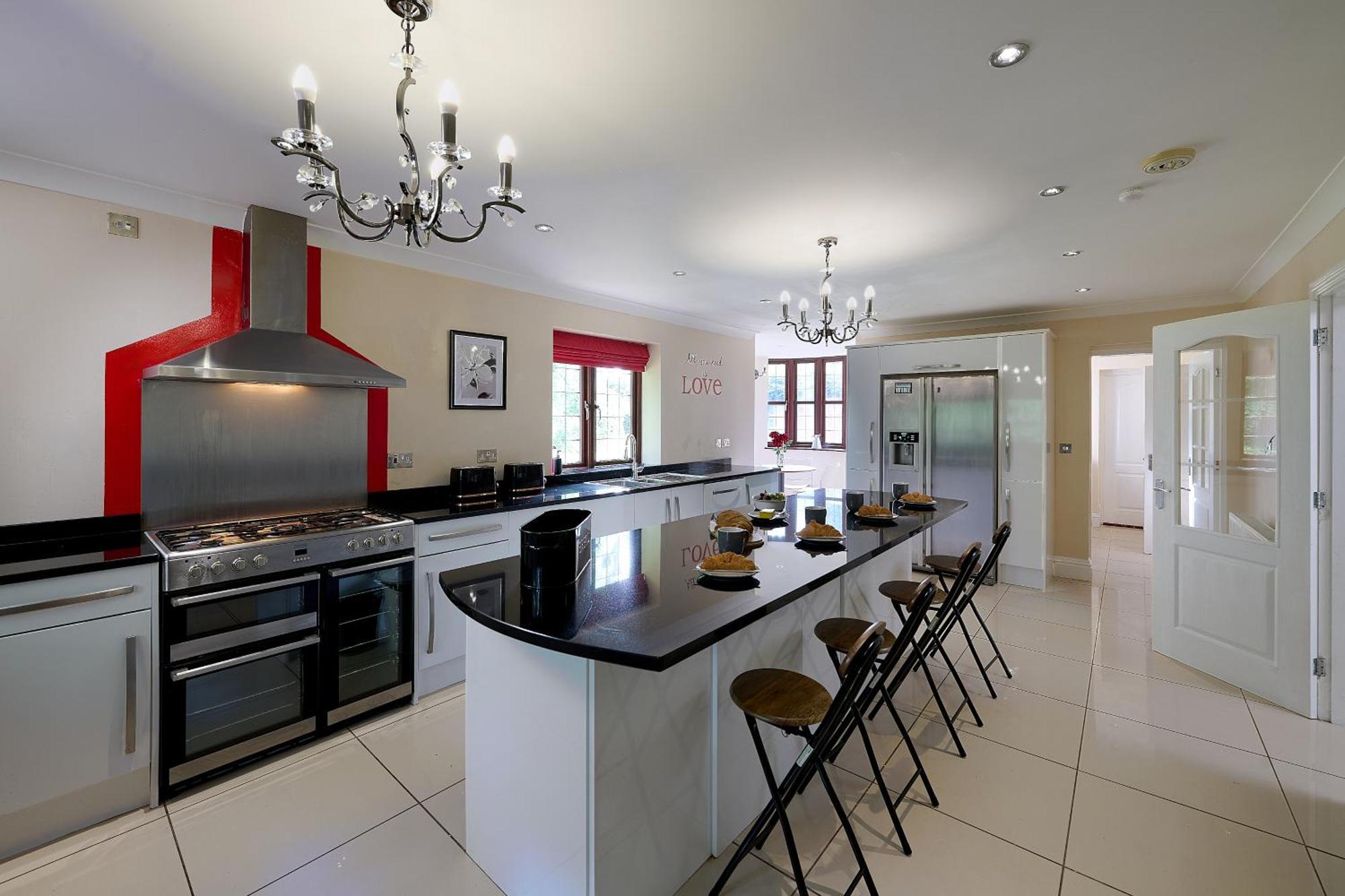 Spacious Home For Large Families And Contractors Wolverhampton Buitenkant foto