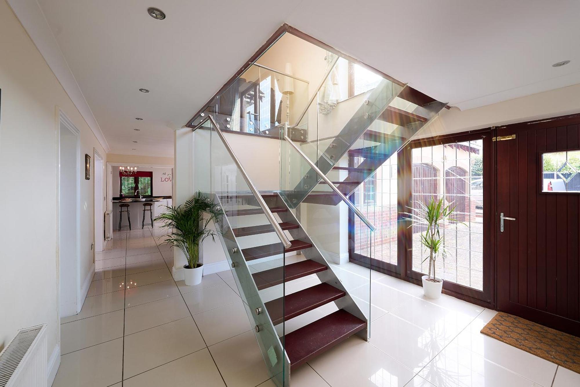 Spacious Home For Large Families And Contractors Wolverhampton Buitenkant foto