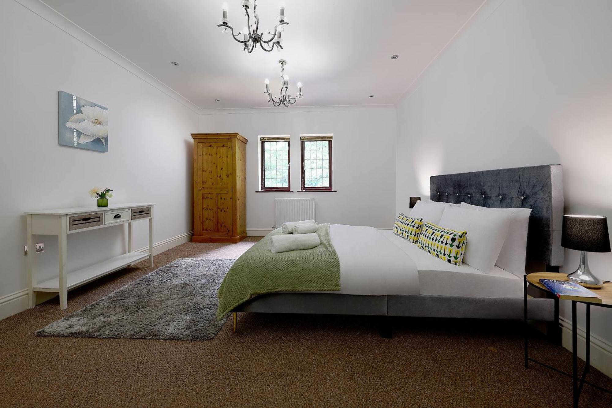 Spacious Home For Large Families And Contractors Wolverhampton Buitenkant foto